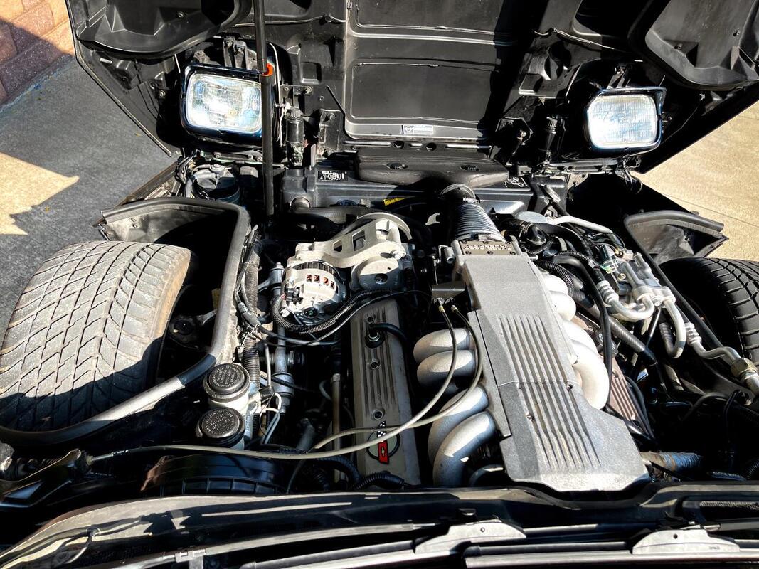 1989 Chevrolet Corvette in Greeley, Colorado Engine