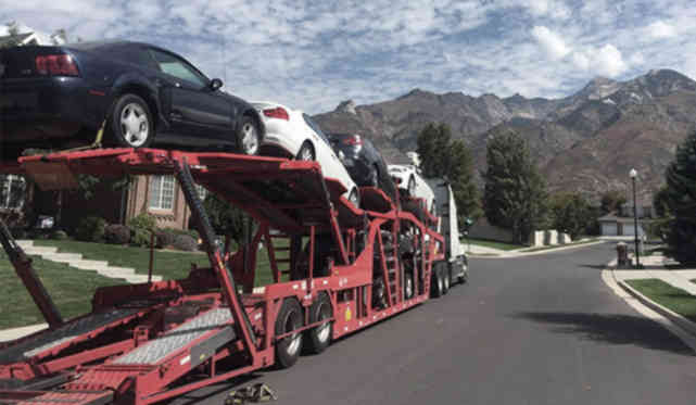 Convenient door-to-door car shipping service offered by Viceroy Auto Transport for effortless relocation