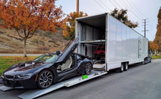 Illinois Enclosed Vehicle Transport Solutions - Viceroy Auto Transport