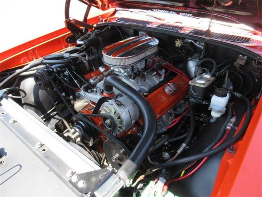 Engine 1969 Pontiac GTO in California
